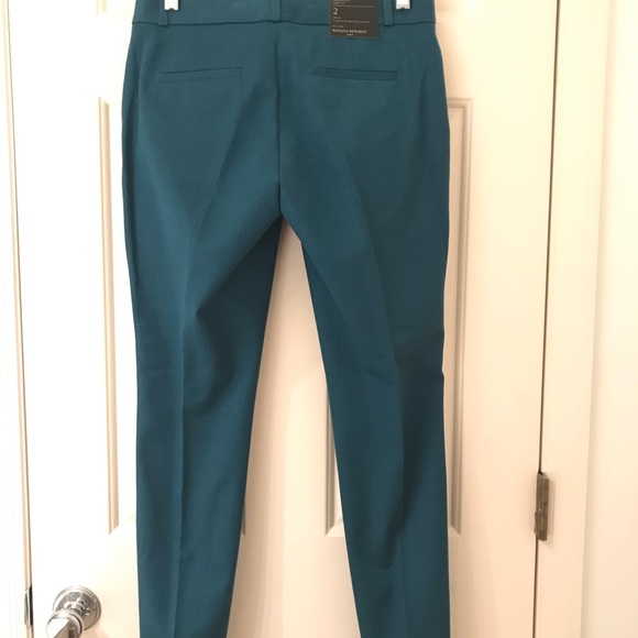 Banana Republic Factory Sloan Curvy pants size 2 - Picture 3 of 3